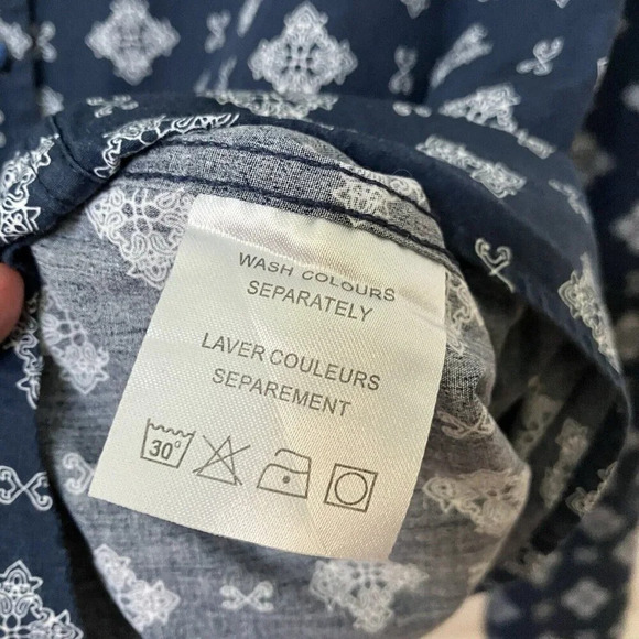 John Lennon Button  Up Blue Geometric Shirt Mens Small - Picture 4 of 4